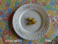 Tomate white rabbit.jpg